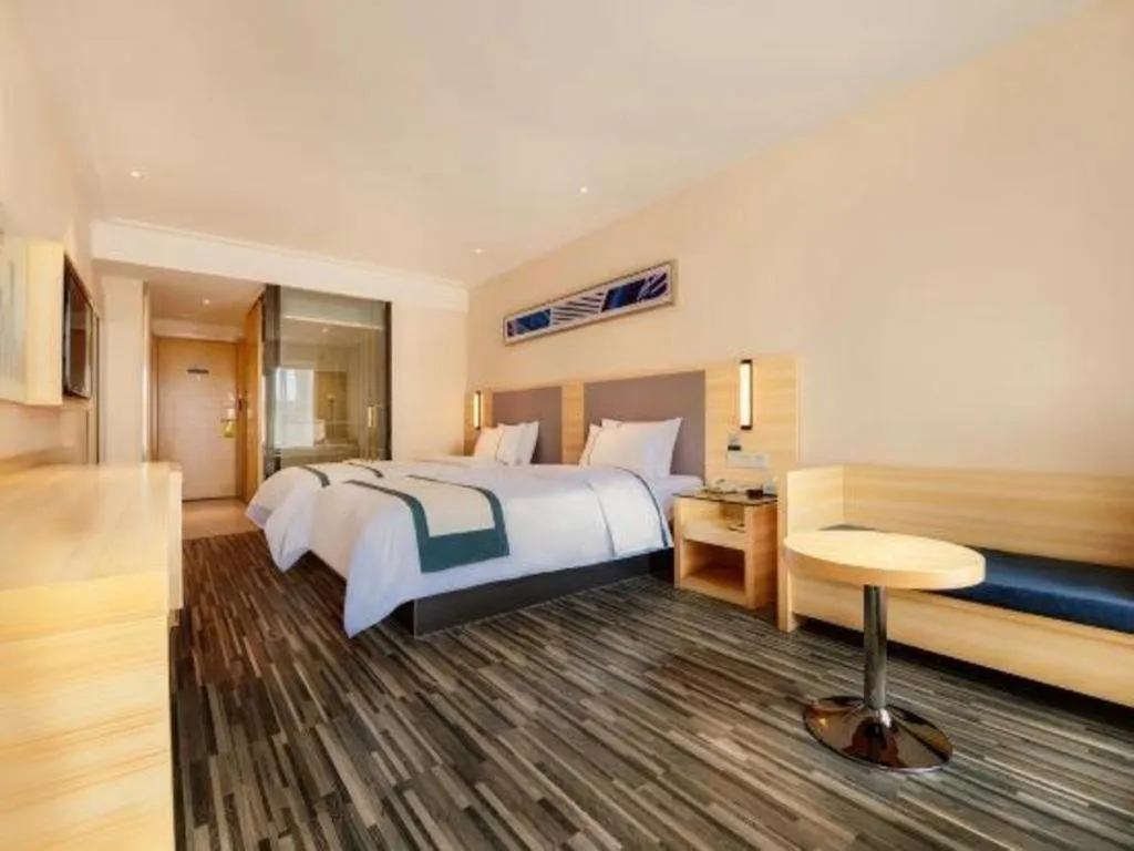 Bed in City Comfort Inn Guiyang Yan'an Middle Road Fountain Metro Station