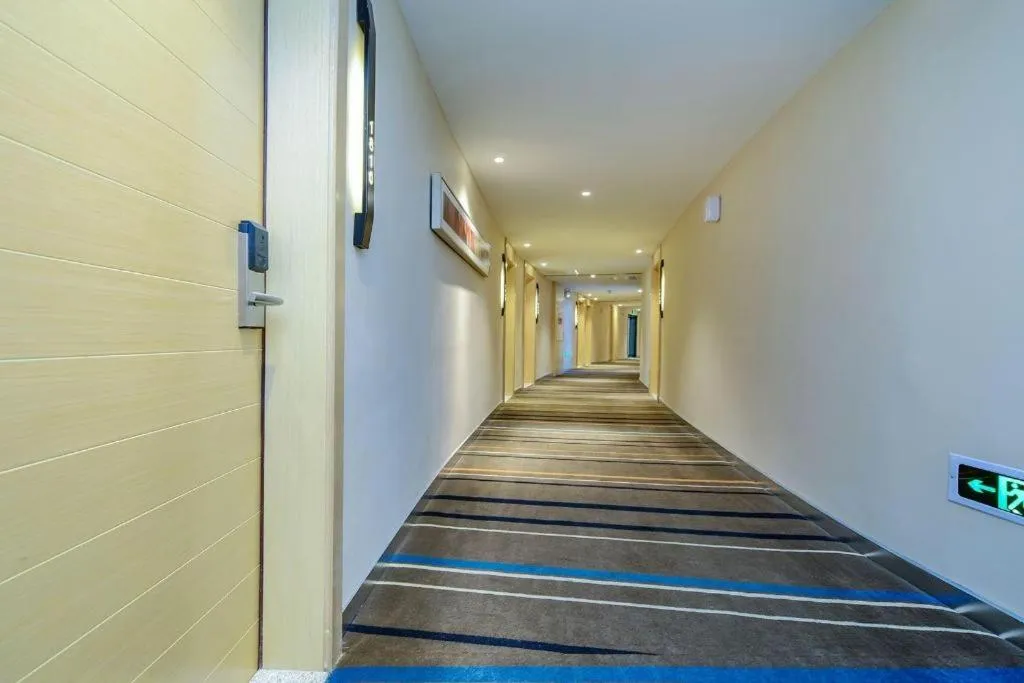 City Comfort Inn Guiyang Yan'an Middle Road Fountain Metro Station