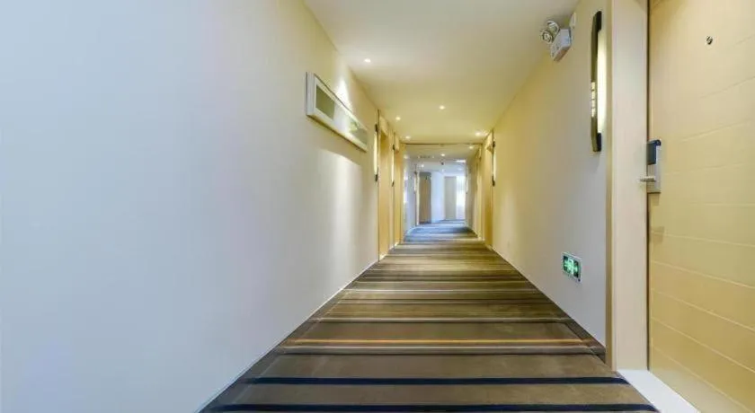 City Comfort Inn Guiyang Yan'an Middle Road Fountain Metro Station