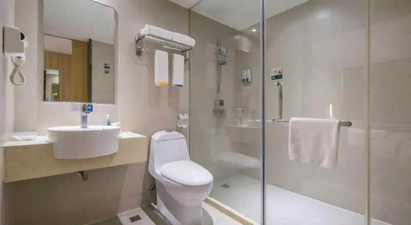 City Comfort Inn Guiyang Yan'an Middle Road Fountain Metro Station