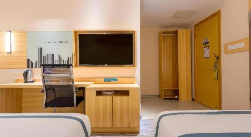 City Comfort Inn Liuzhou High-speed Railway Station Entrance