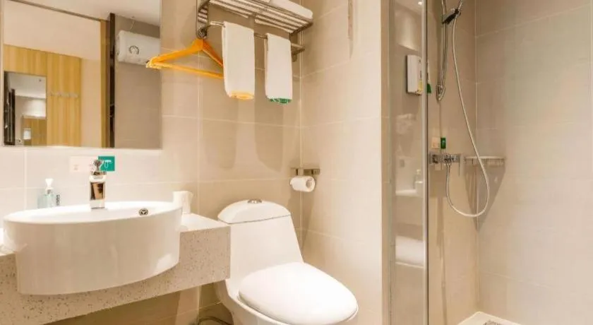 City Comfort Inn Liuzhou High-speed Railway Station Entrance