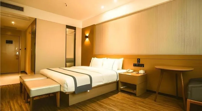 Bed in City Comfort Inn Xianning Tongcheng Zhuangyuan Square