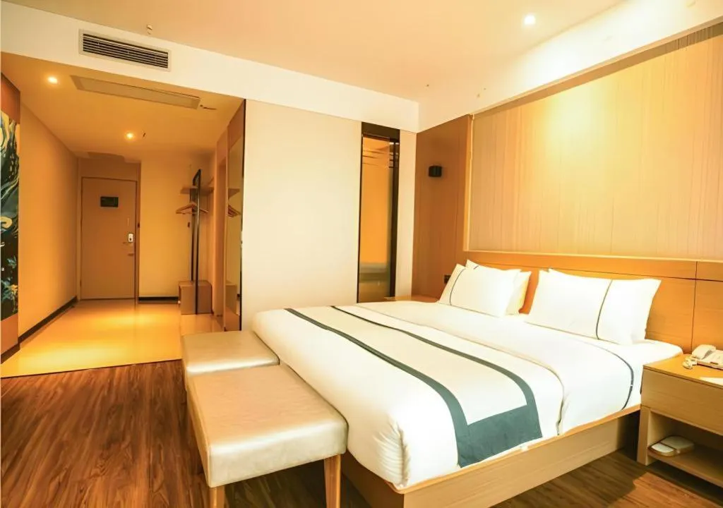 Bed in City Comfort Inn Xianning Tongcheng Zhuangyuan Square