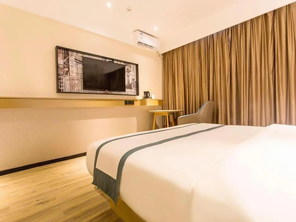 Bed in City Comfort Inn Nanning Yudong Jinxiang Metro Station