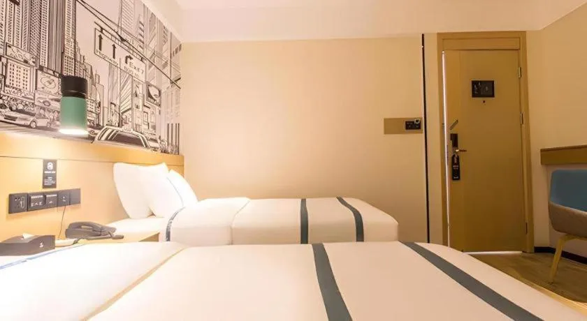 Bed in City Comfort Inn Nanning Yudong Jinxiang Metro Station