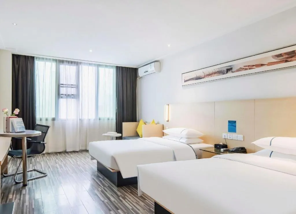 Bed in City Comfort Inn Yulin Jincheng Center Municipal Government