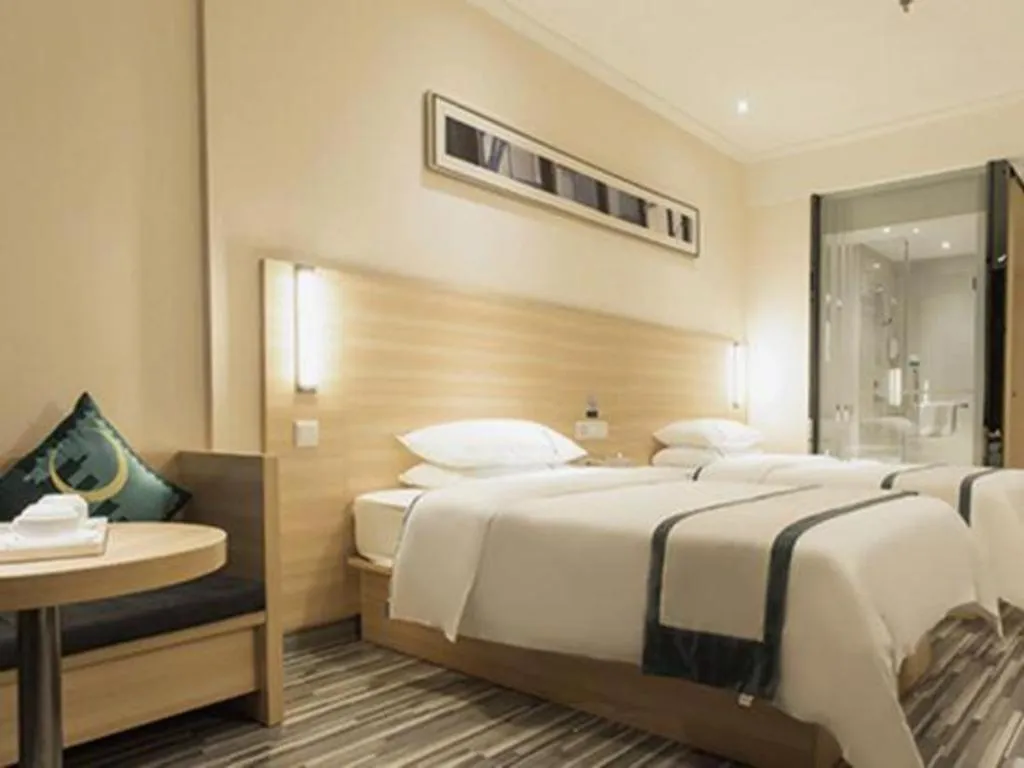 Bed in City Comfort Inn Yulin Jincheng Center Municipal Government