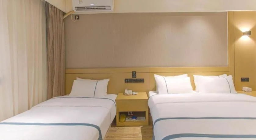 Bed in City Comfort Inn Nanning Guangxi University Xinyang Road