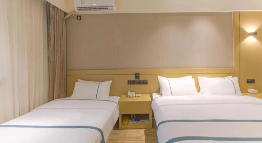 Bed in City Comfort Inn Nanning Guangxi University Xinyang Road