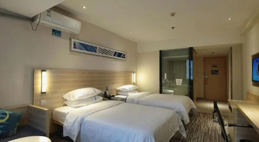 Bed in City Comfort Inn Baise Tiandong