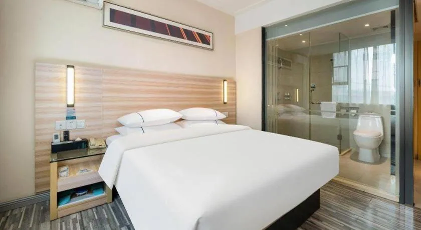 Bed in City Comfort Inn Baise Tiandong