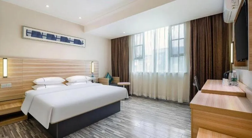 Bed in City Comfort Inn Baise Tiandong