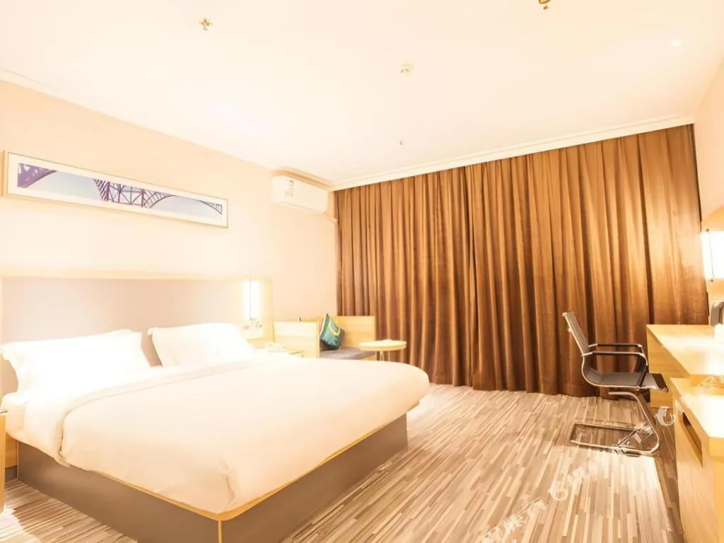 Bed in City Comfort Inn Nanning Chaoyang Parkson Pedestrian Street