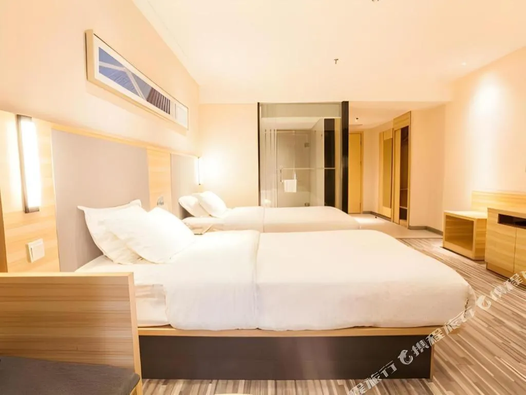 Bed in City Comfort Inn Nanning Chaoyang Parkson Pedestrian Street