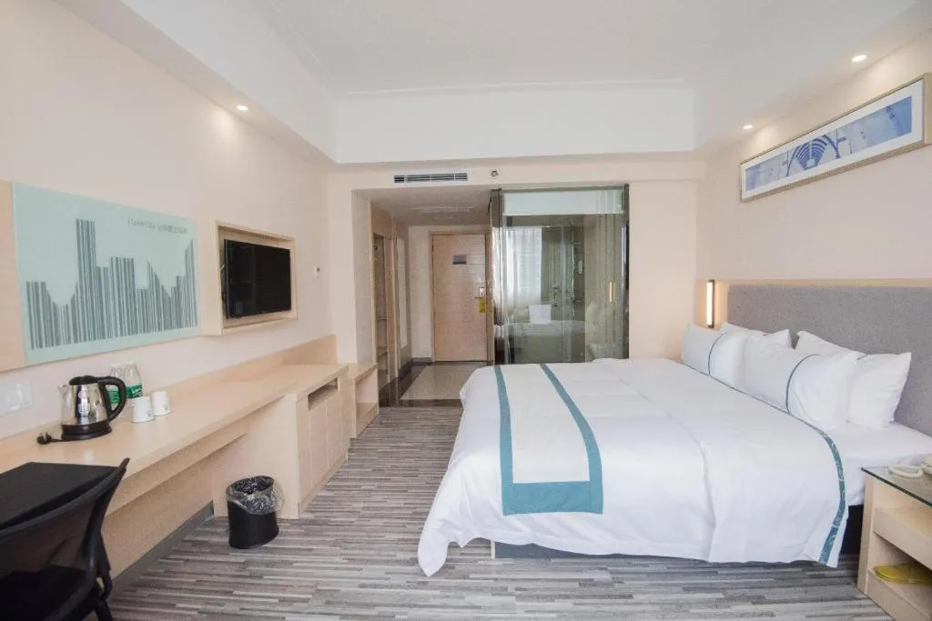 Bed in City Comfort Inn Shantou Daxue Road