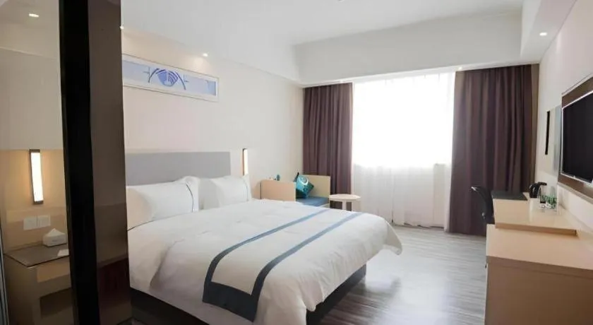 Bed in City Comfort Inn Shantou Daxue Road