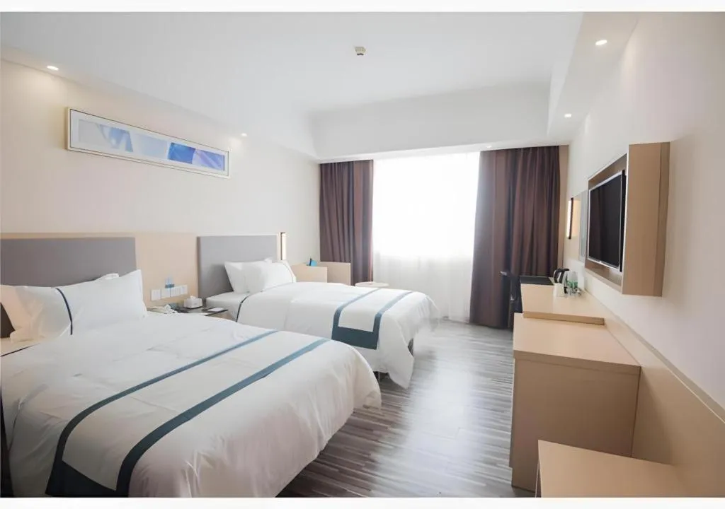 Bed in City Comfort Inn Shantou Daxue Road