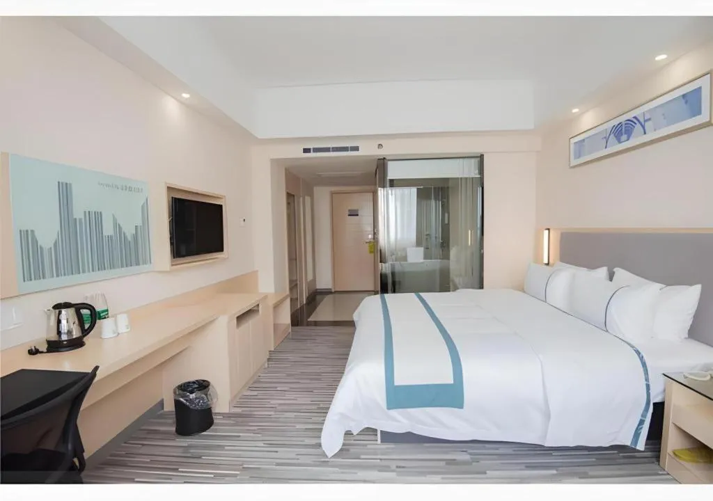 Bed in City Comfort Inn Shantou Daxue Road