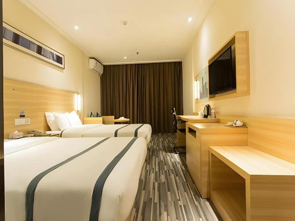Bed in City Comfort Inn Nanning Wuyi Fude