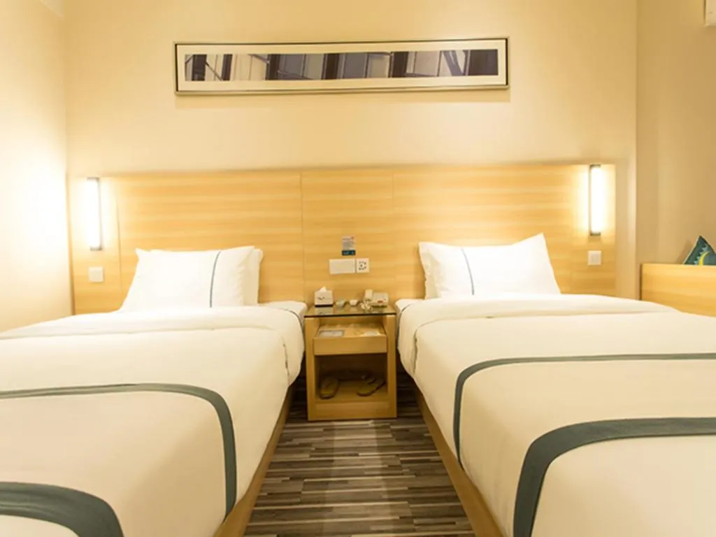 Bed in City Comfort Inn Nanning Wuyi Fude