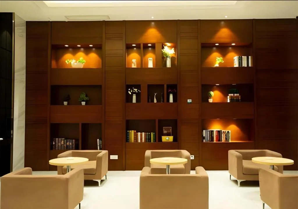 City Comfort Inn Huanggang Tuanfeng Passenger