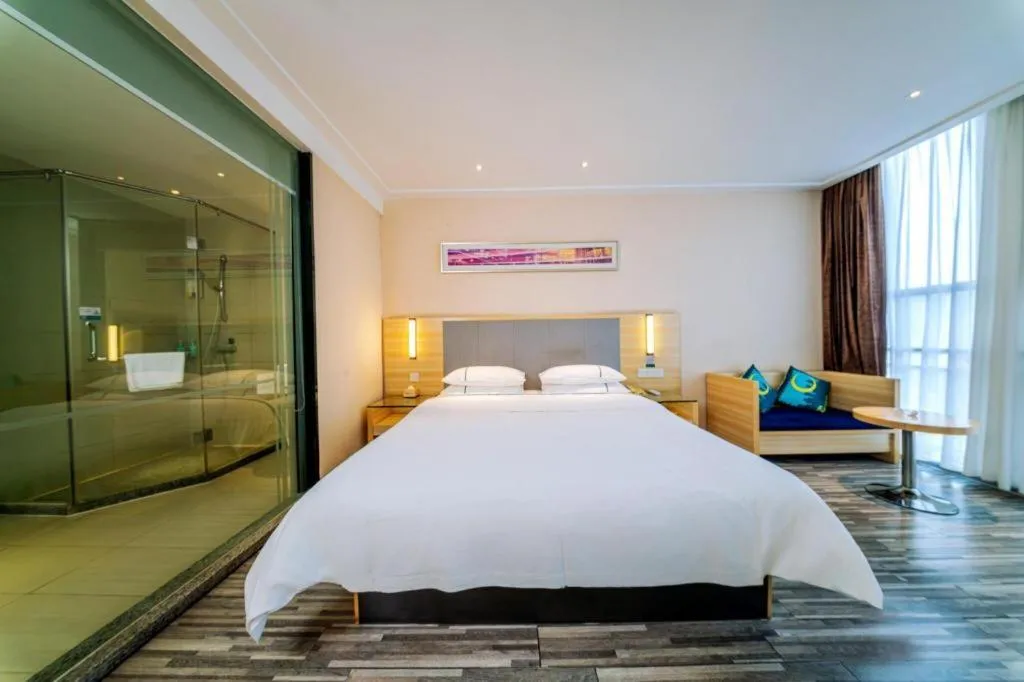 Bed in City Comfort Inn Guilin Quanzhou Zhongxin Square