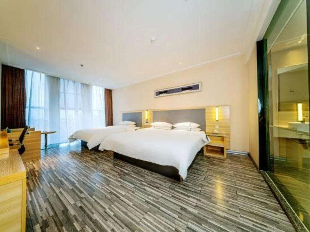 Bed in City Comfort Inn Guilin Quanzhou Zhongxin Square
