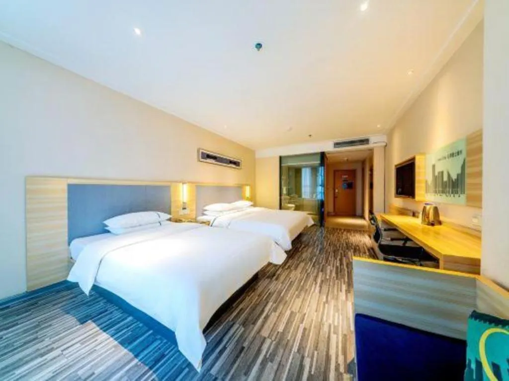 Bed in City Comfort Inn Guilin Quanzhou Zhongxin Square
