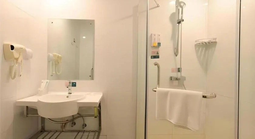 City Comfort Inn Zhuhai Qinglv Middle Road Riyuebei Grand Theater