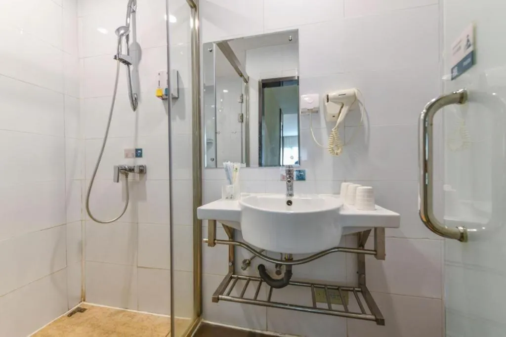 City Comfort Inn Zhuhai Qinglv Middle Road Riyuebei Grand Theater