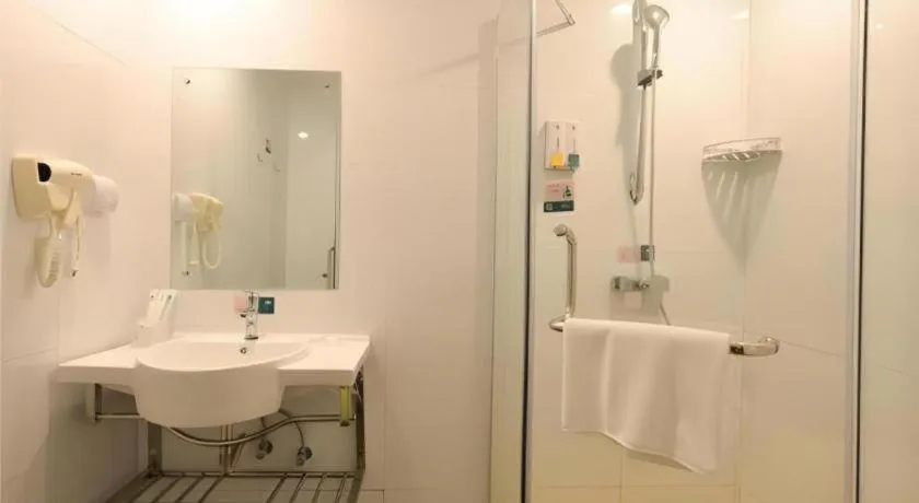 City Comfort Inn Zhuhai Qinglv Middle Road Riyuebei Grand Theater