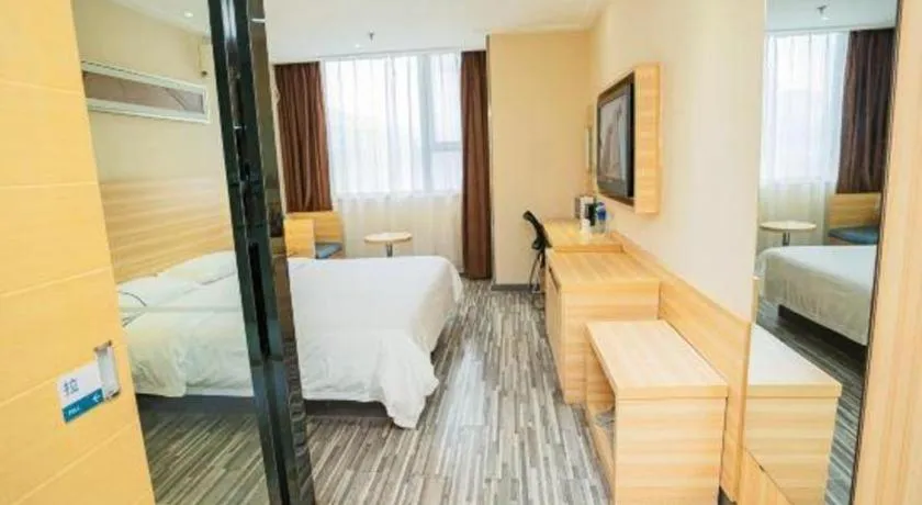 Bed in City Comfort Inn Chongqing Yuzhong District Daping Hospital