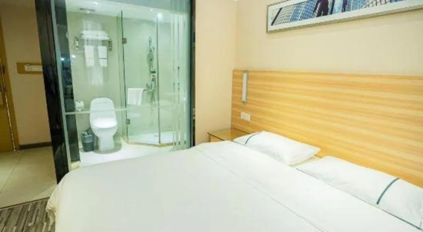 Bed in City Comfort Inn Chongqing Yuzhong District Daping Hospital