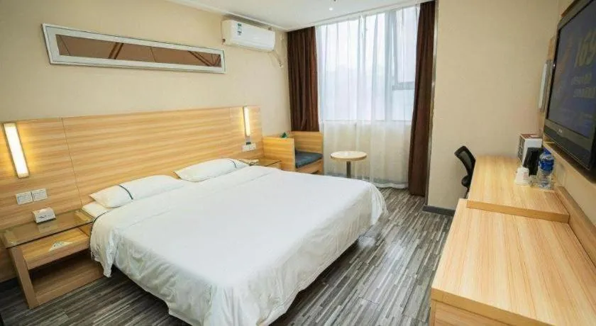 Bed in City Comfort Inn Chongqing Yuzhong District Daping Hospital