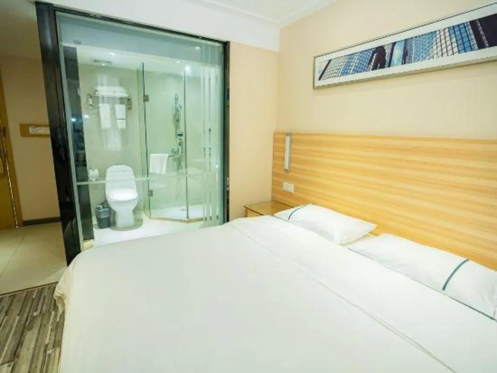 Bed in City Comfort Inn Chongqing Yuzhong District Daping Hospital