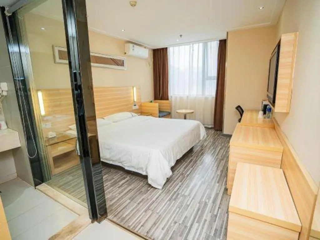 Bed in City Comfort Inn Chongqing Yuzhong District Daping Hospital