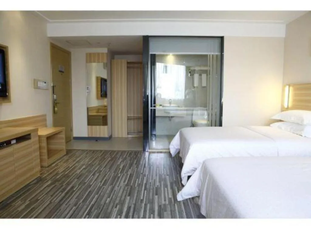 Bed in City Comfort Inn Chongqing Yuzhong District Daping Hospital