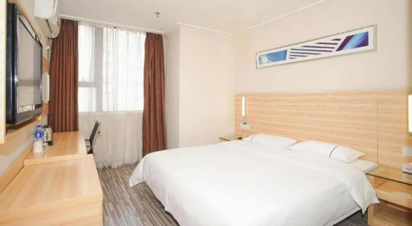 Bed in City Comfort Inn Chongqing Yuzhong District Daping Hospital