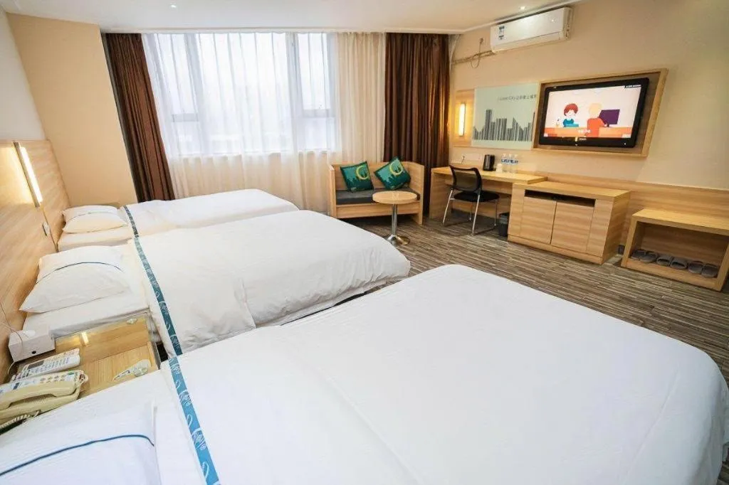 Bed in City Comfort Inn Chongqing Yuzhong District Daping Hospital