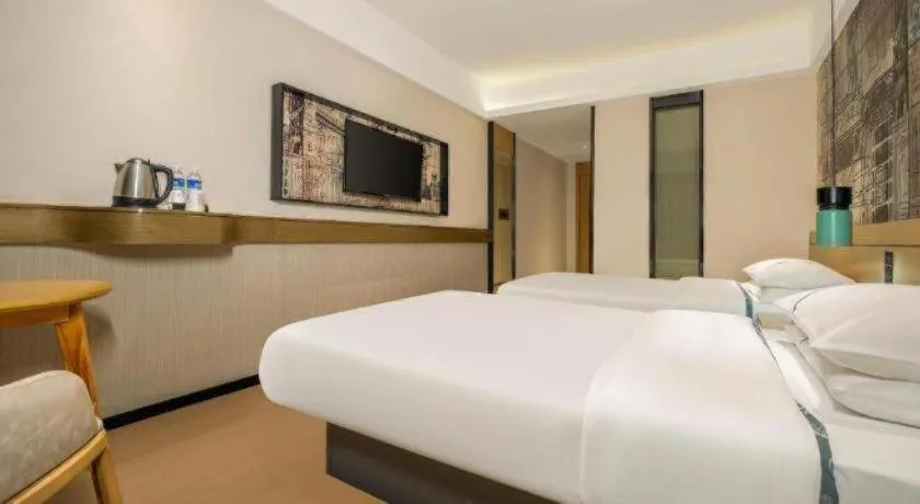 Bed in City Comfort Inn Beiliu Yongfeng Plaza Chengnan Bus Station