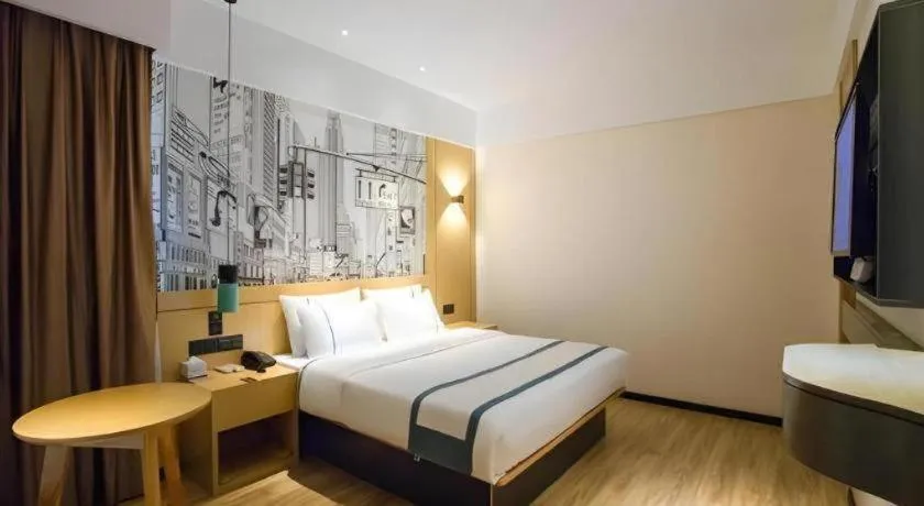 Bed in City Comfort Inn Beiliu Yongfeng Plaza Chengnan Bus Station