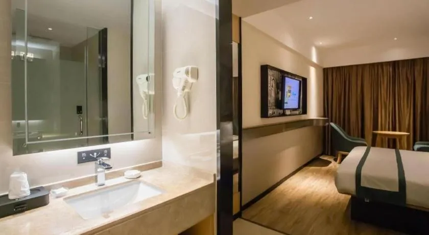 Bed in City Comfort Inn Beiliu Yongfeng Plaza Chengnan Bus Station