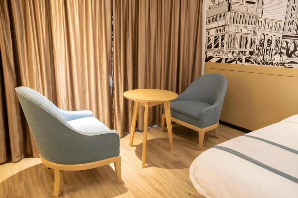 Bed in City Comfort Inn Beiliu Yongfeng Plaza Chengnan Bus Station