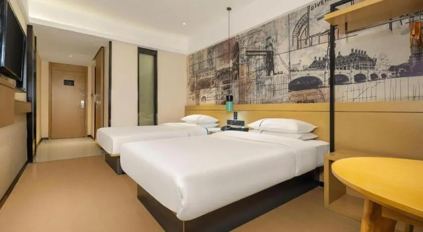 Bed in City Comfort Inn Beiliu Yongfeng Plaza Chengnan Bus Station