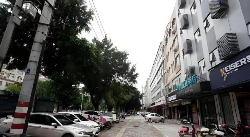 City Comfort Inn Beiliu Yongfeng Plaza Chengnan Bus Station