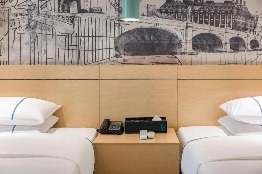 Bed in City Comfort Inn Beiliu Yongfeng Plaza Chengnan Bus Station