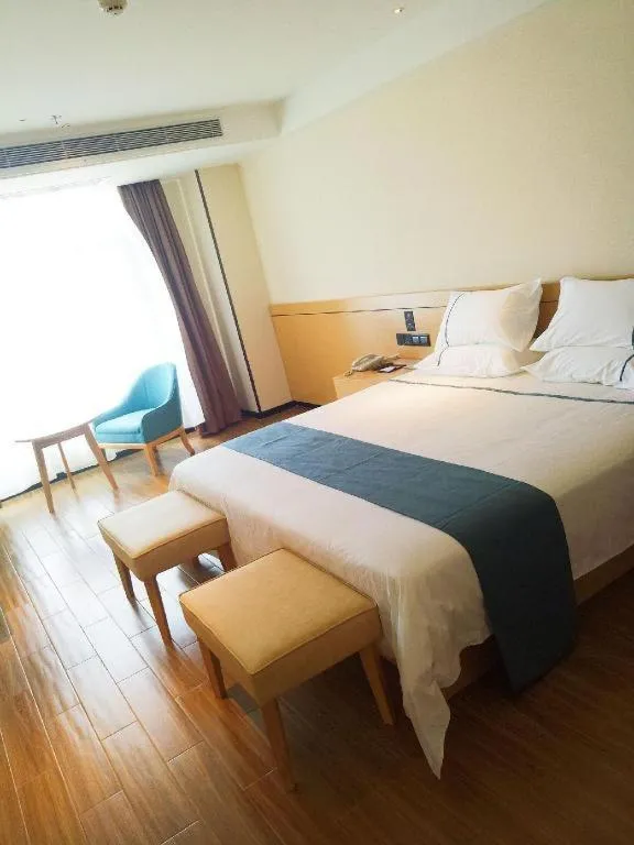 Bed in City Comfort Inn Zhanjiang Xuwen Port Wharf Passenger Station