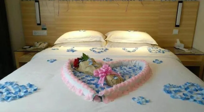 Bed in City Comfort Inn Zhanjiang Xuwen Port Wharf Passenger Station
