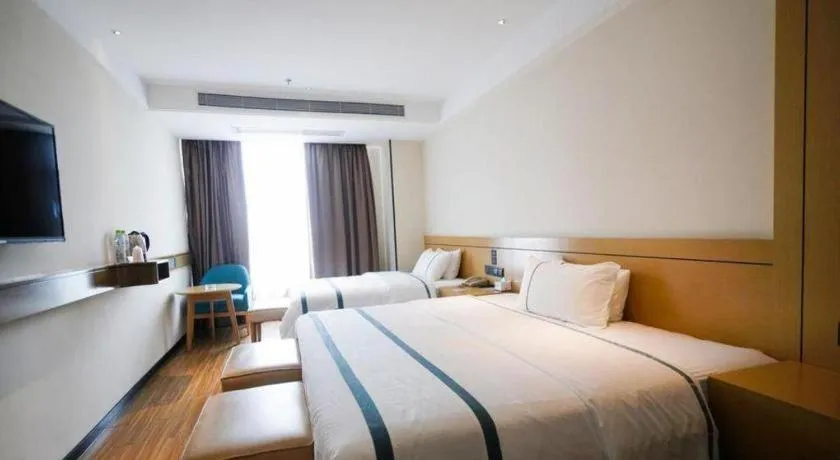 Bed in City Comfort Inn Zhanjiang Xuwen Port Wharf Passenger Station